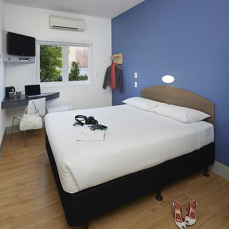 ibis Budget Perth Airport Exterior foto