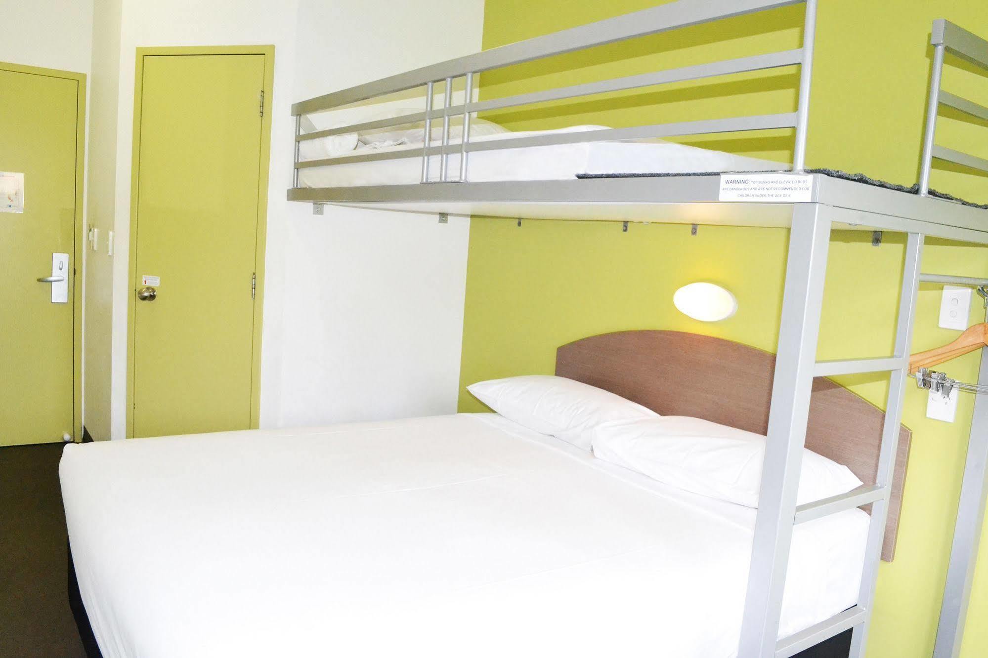 ibis Budget Perth Airport Exterior foto